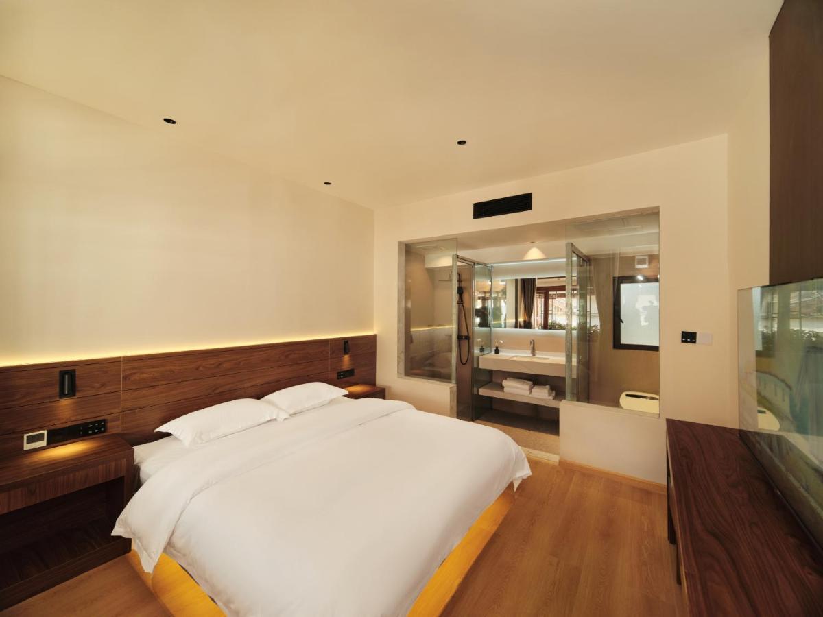 Apartamento Xiluxiaoxie Saturday 3Nights Airport Free Transfer Lijiang  Exterior foto